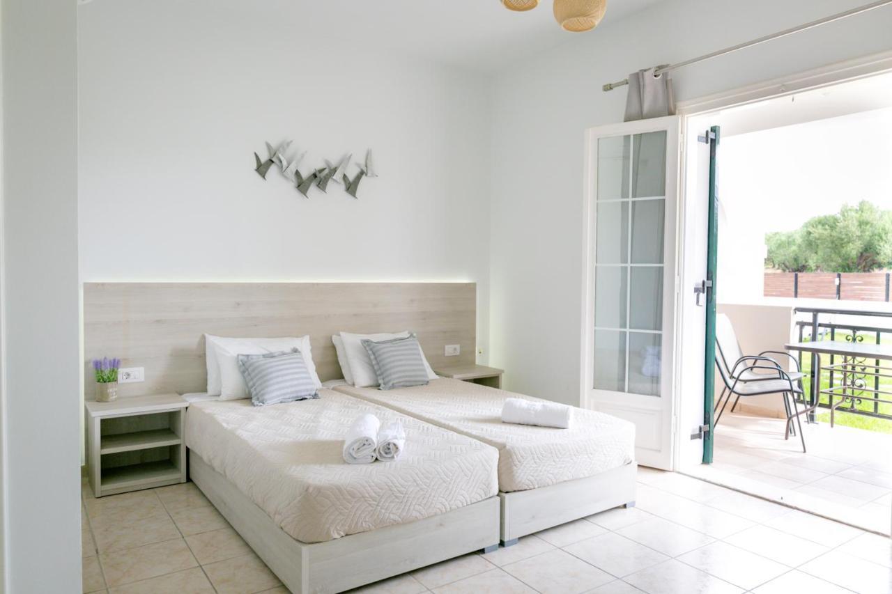Tropical Apartment