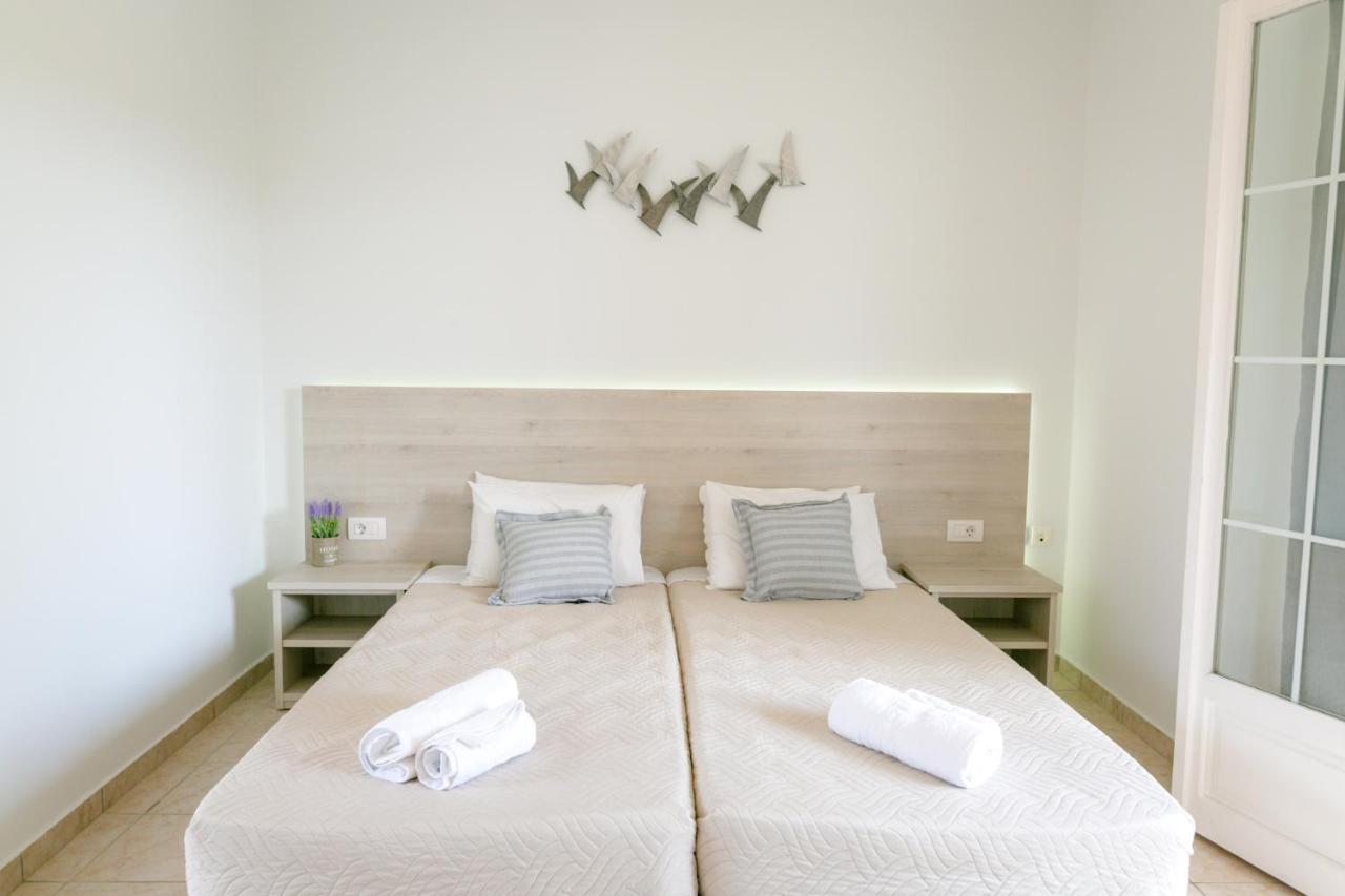 Tropical Apartment